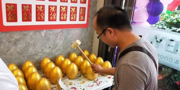 司克雅门窗江西萍乡专卖店盛大开业，现场火爆！