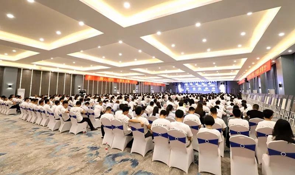 “共建、共享、共赢”——易高家居2018品牌战略发布会盛大举行