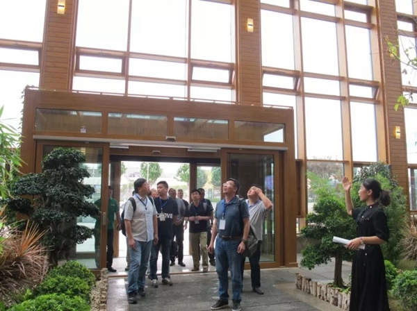 华兴节能门窗携手调研组，开展《建筑门窗附框技术要求》调研工作