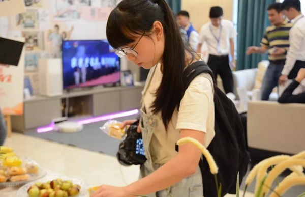 燃爆了！伊仕利家居星级品质狂欢节第四届签售会圆满落幕！