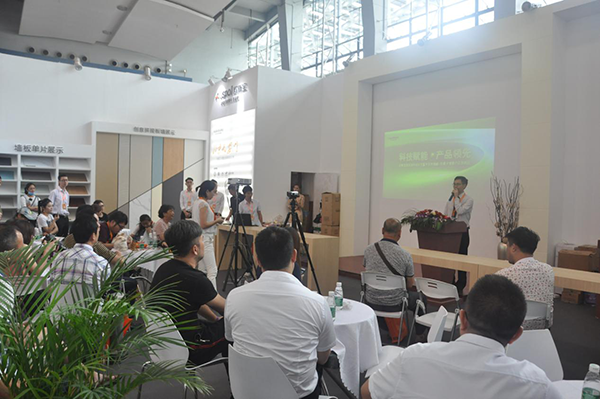 欧斯宝总裁马彩宣:欧斯宝吊顶信守真产品实价格