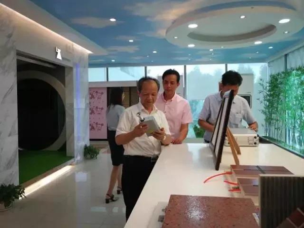 佛山市委常委、顺德区委书记郭文海考察美涂士集团“顺德智造 科技兴企！”