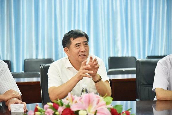 市人大领导、物联网行业协会领导一行莅临狄耐克总部考察指导!
