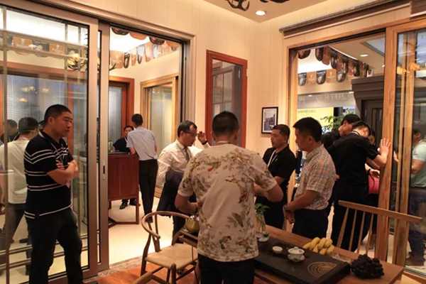 罗兰西尼门窗2018私董会圆满成功