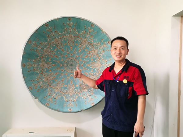 杰宸墙纸墙布:筑工匠精神,杰宸施工培训!