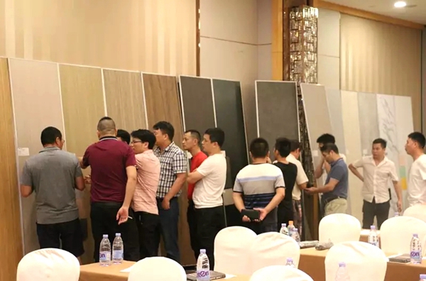 天湘板业：齐聚一堂共商财富，福建招商新品发布会圆满落幕！