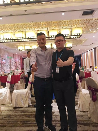 新帝豪门窗董事长钟金福出席第一届居然之家＆门窗企业合作峰会