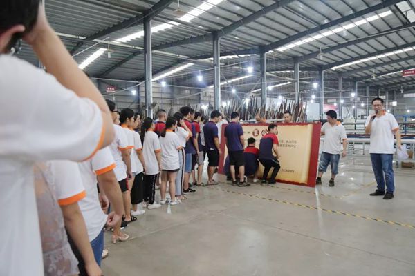 帝奥斯门窗品控再升级，“零投诉”挑战月大会启动！