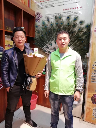 六孚智能锁明星经销商胡林：分享是一种幸福