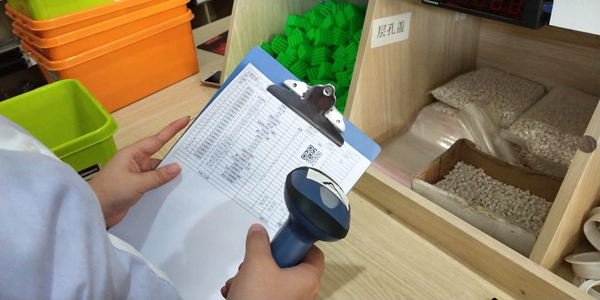 走进品爱全屋定制生产基地，共同见证板材蜕变之旅！