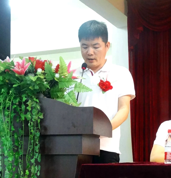 巨统门窗“精益管理变革誓师大会”圆满落幕