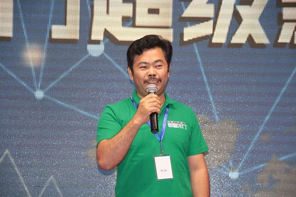 群喜木门超级新品惊艳上线,极简风设计为你而定