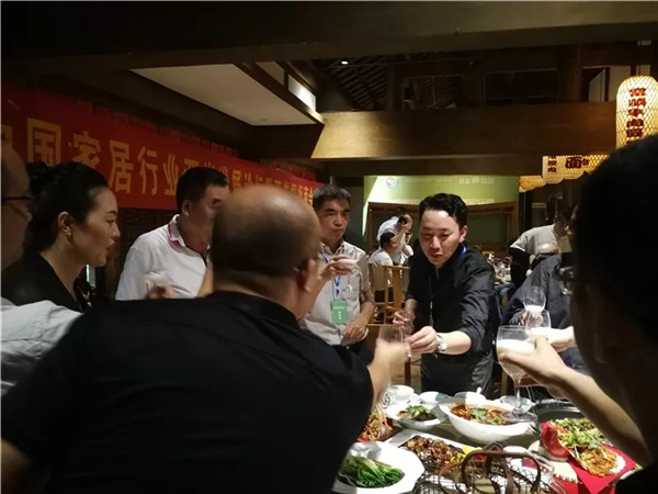 2018中国家居行业两岸发展论坛暨两岸橱柜商会圆满举行