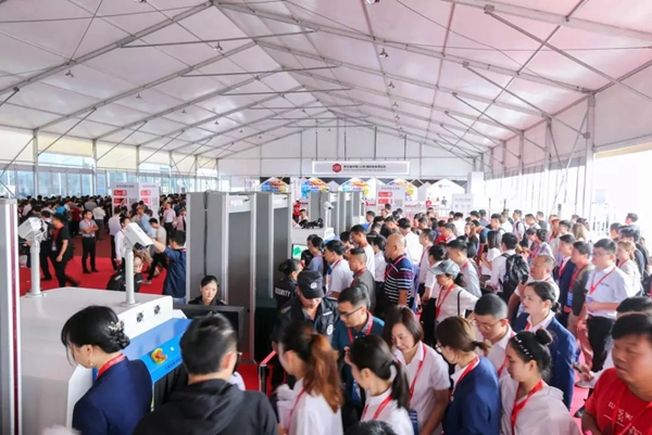 中国家博会CIFF丨同创展会新品质 共享家居新未来 42届CIFF圆满闭幕