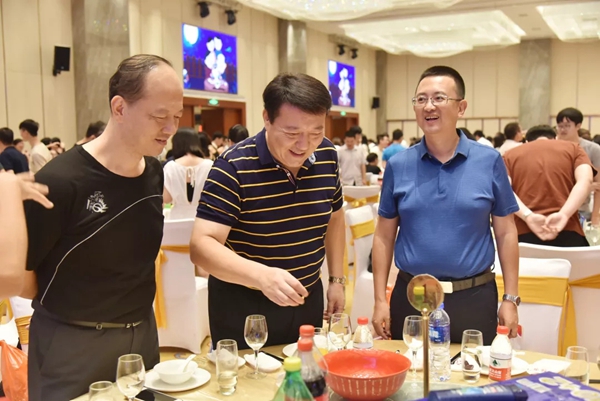 狄耐克2018年中秋博饼晚会温情启幕!