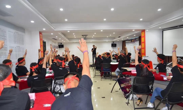 荣高智能门窗2018年第二届“神铺计划”正式启动落地