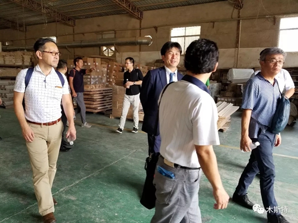 日本全丽雅设计公司一行参观考察木斯特惠州生产基地
