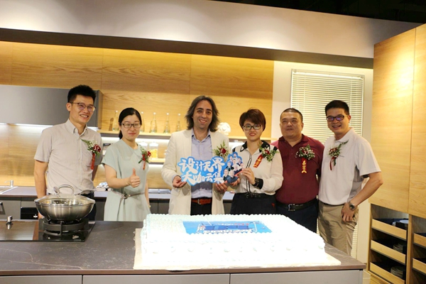 司米橱柜携手建筑设计大师大卫·毕加索，在饕餮盛宴中感受设计的力量