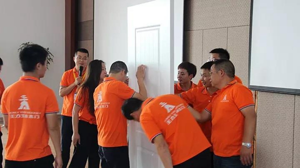 “金秋实月，约惠王力”——王力玉米木门全国联动誓师启动大会暨新品发布圆满结束