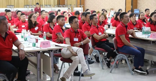 怡发门窗2018年第八期新商特训营正式开课