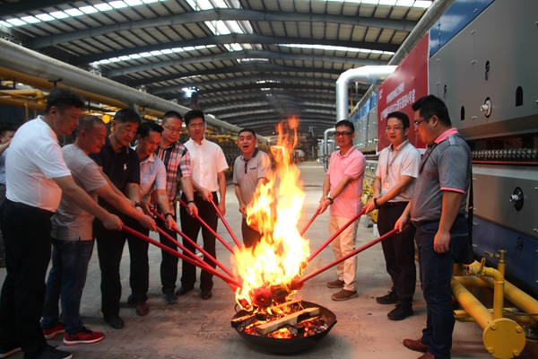 欧神诺陶瓷江西基地新建2条生产线陆续点火投产！