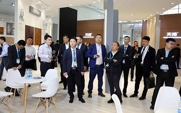 生活家地板隆重亮相北京室内装饰和设计博览会