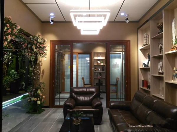富奥斯门窗告诉你门窗店经营需要注意哪些小细节