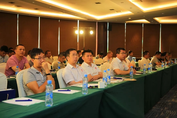华润涂料「色彩，家具创新之道」色彩趋势报告会南康站圆满举行