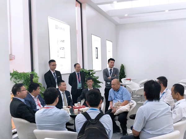 轩尼斯门窗BIHD•2018北京国际建博会完美收官