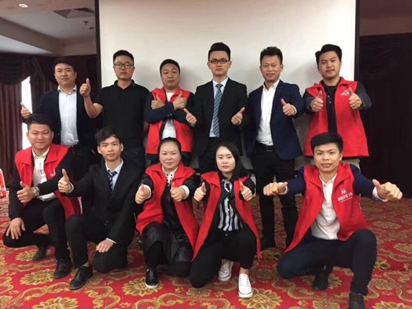 莱茵艾格明星经销商赖小明:以人为本,收获顾客忠诚度