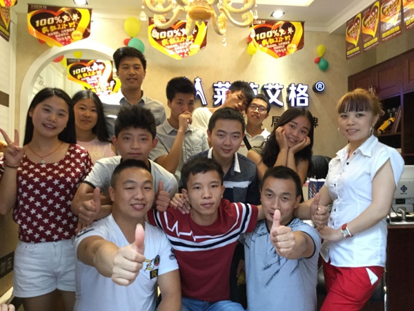 莱茵艾格明星经销商赖小明:以人为本,收获顾客忠诚度