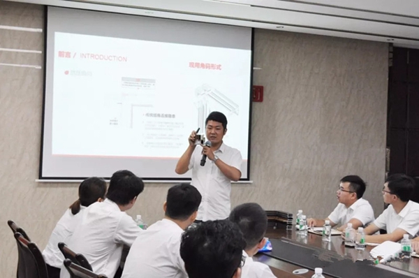 合辉铝建筑系统营销中心第九期月度培训会圆满结束!