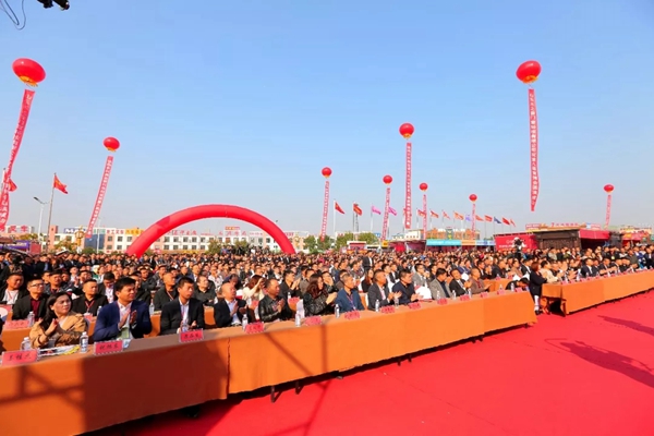 第八届中国(临朐)家居门窗博览会暨第二届全铝家居展览会盛大开幕