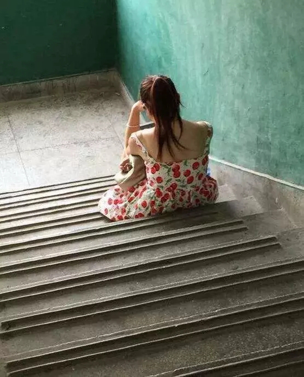 顶吉无孔智能锁教你解决忘带钥匙麻烦，比“穿墙术”安全多了
