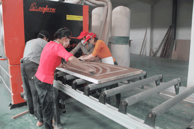 泰来经销商代表大会—自动化生产新格局