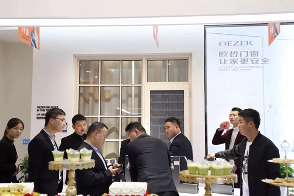 欧哲门窗菏泽旗舰店盛大开业,带给你全新的体验