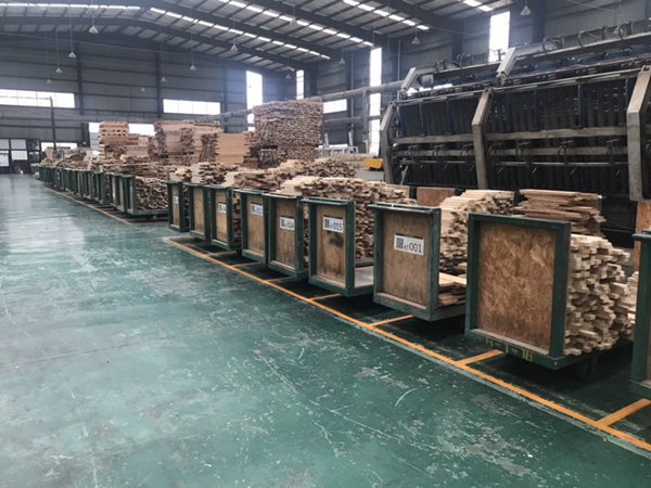 良木道门窗与华工精益管理改善项目启动大会隆重举行！