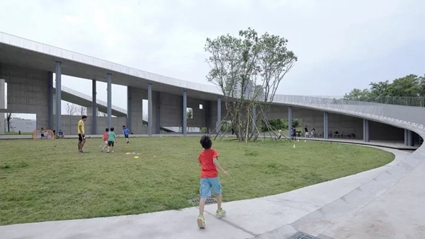 2018FBC门窗幕墙展丨对话张利：让建筑走向大众，我们需要再等等