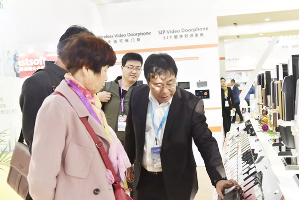 狄耐克在2018北京安博会W1馆C43恭候您的光临！