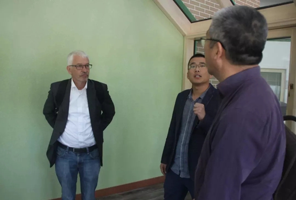 德国木窗协会会长爱德华·阿佩尔·汉斯先生莅临三玉窗业参观交流
