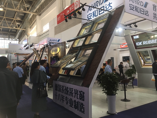 2018FBC门窗幕墙展|安和日达门窗彭成刚：创新门窗定制化