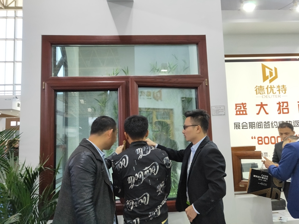 2018FBC门窗幕墙展 | 德优特门窗总经理徐良根：把品质做到极致，把门窗当作艺术品来做