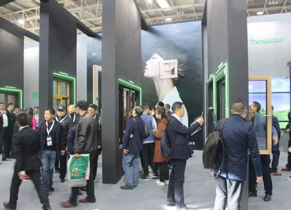 2018FBC门窗幕墙展丨米兰之窗荣获第三届金轩奖多项大奖！