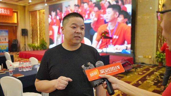 鑫丽阁墙布总经理张国军：做一家“受人尊敬的墙布”企业