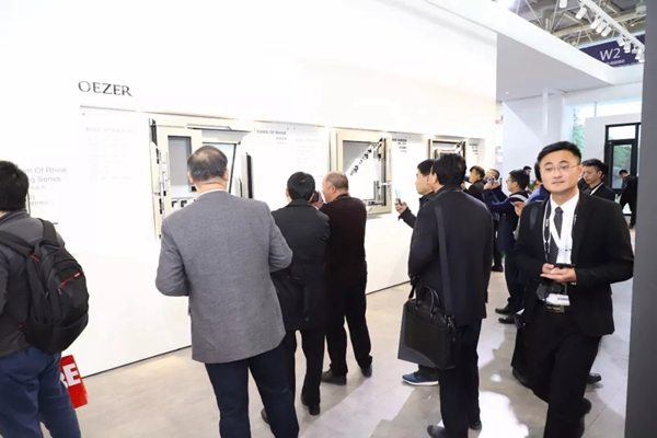 欧哲门窗用专业的技术和品质，诠释2019门窗发展新趋势