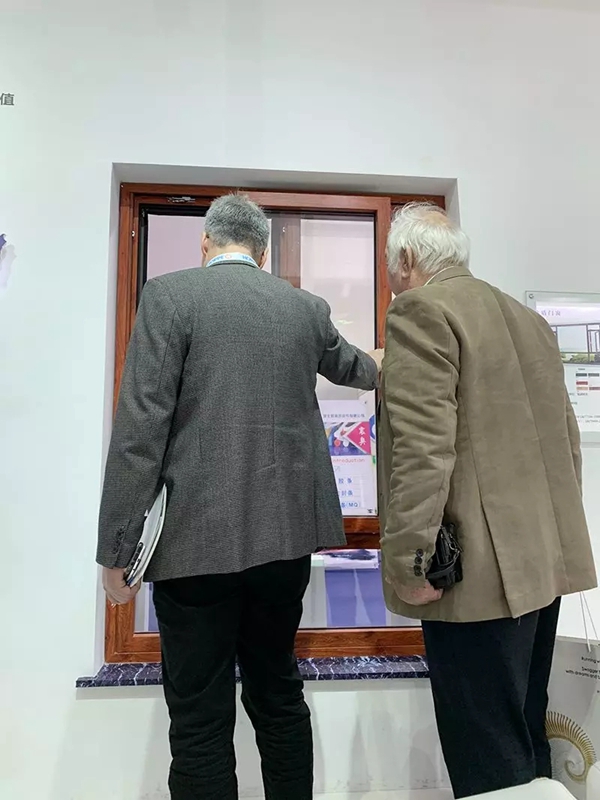 维盾门窗亮相FBC博览会，门窗新新技术引爆门窗幕墙展