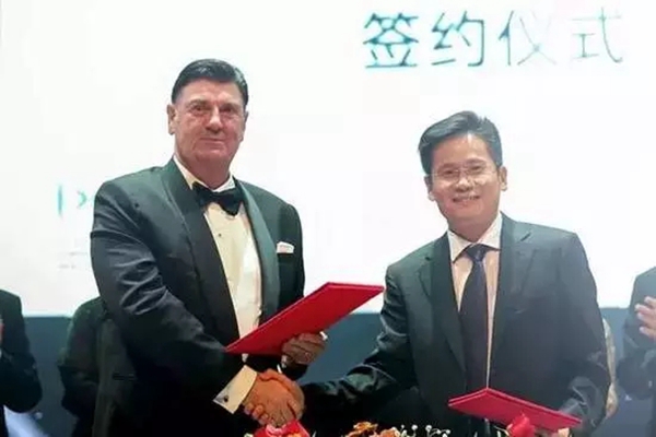 科凡全屋定制形象大使彼得·扎克再为中国设计添力量，大陆首家红点设计博物馆开幕！