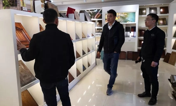 华润涂料全国展示中心参观人数激增！2019家具新品值得期待