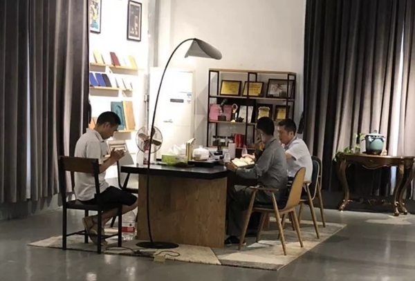 华润涂料全国展示中心参观人数激增！2019家具新品值得期待