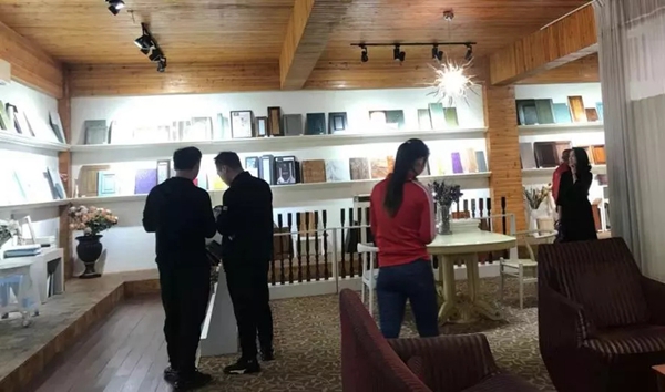 华润涂料全国展示中心参观人数激增！2019家具新品值得期待